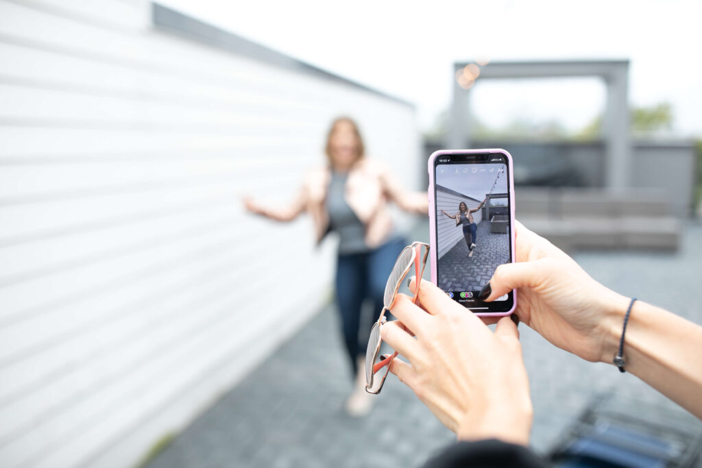 Sue B Zimmerman The Instagram Expert and Sales Coach